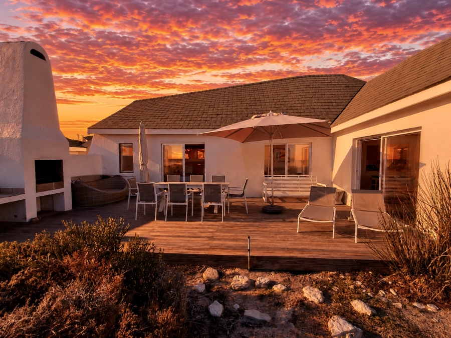 3 Bedroom Property for Sale in Jakkalsfontein Western Cape